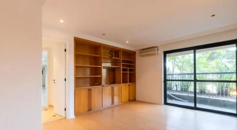 Foto 1 de Apartamento com 4 Quartos à venda, 225m² em Moema, São Paulo