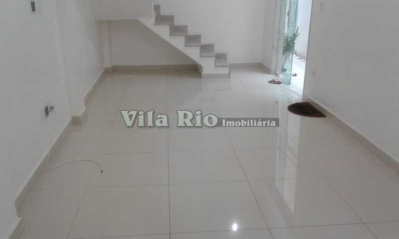 Foto 1 de Casa com 2 Quartos para alugar, 130m² em Vila da Penha, Rio de Janeiro