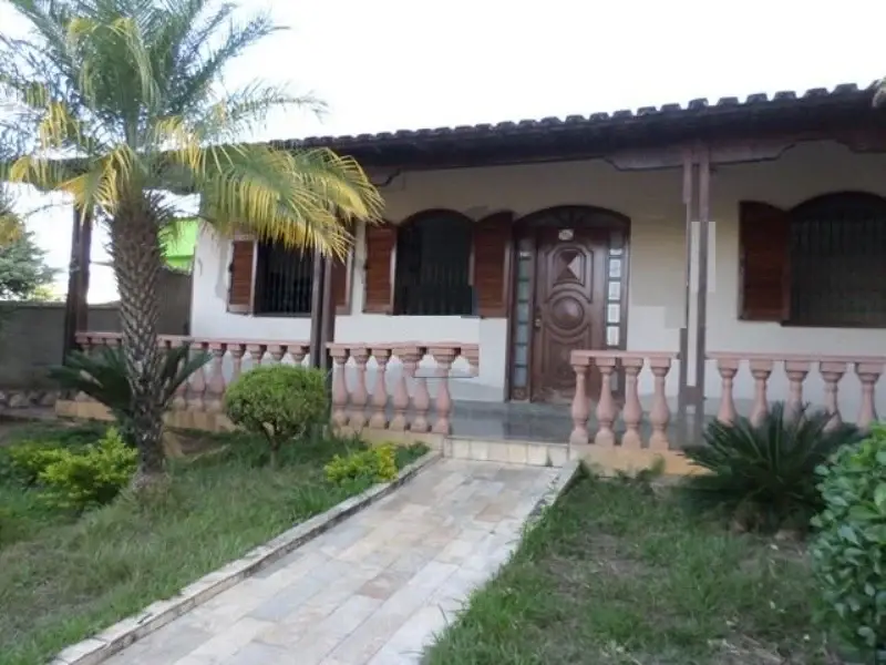 Foto 1 de Casa com 3 Quartos à venda, 364m² em Piratininga Venda Nova, Belo Horizonte