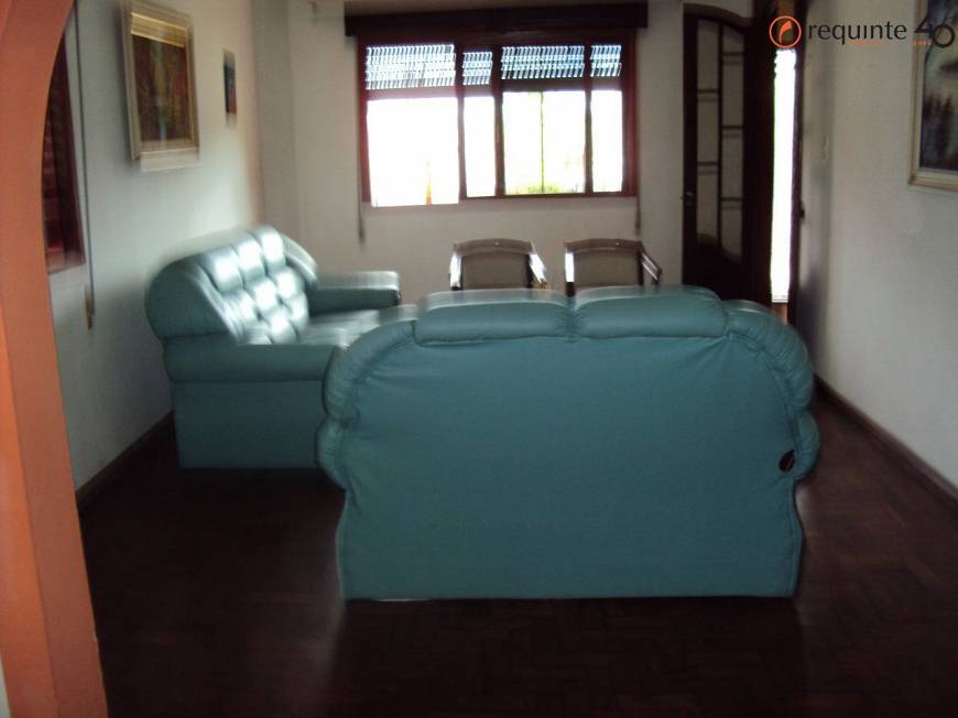 Foto 4 de Casa com 4 Quartos à venda, 200m² em Centro, Pelotas