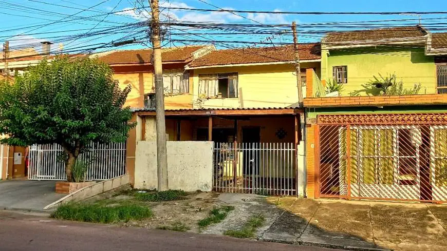 Foto 1 de Sobrado com 2 Quartos à venda, 63m² em Fazendinha, Curitiba