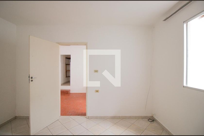 Foto 4 de Casa com 1 Quarto para alugar, 62m² em Jabaquara, São Paulo