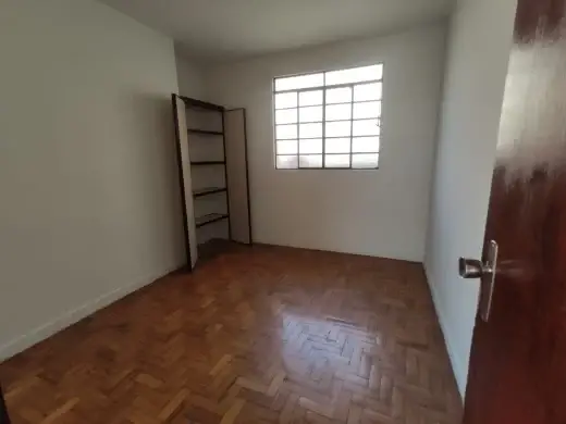 Foto 3 de Casa com 2 Quartos para alugar, 60m² em Paraíso, Belo Horizonte
