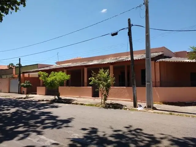 Foto 1 de Casa com 4 Quartos para alugar, 216m² em Amadeu Furtado, Fortaleza
