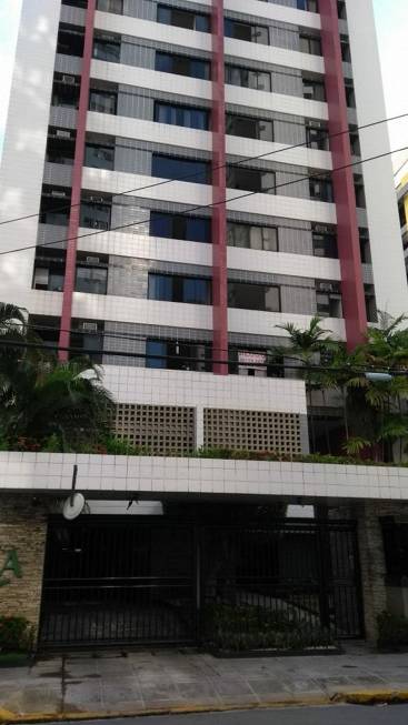 Foto 1 de Flat com 2 Quartos para venda ou aluguel, 64m² em Boa Viagem, Recife