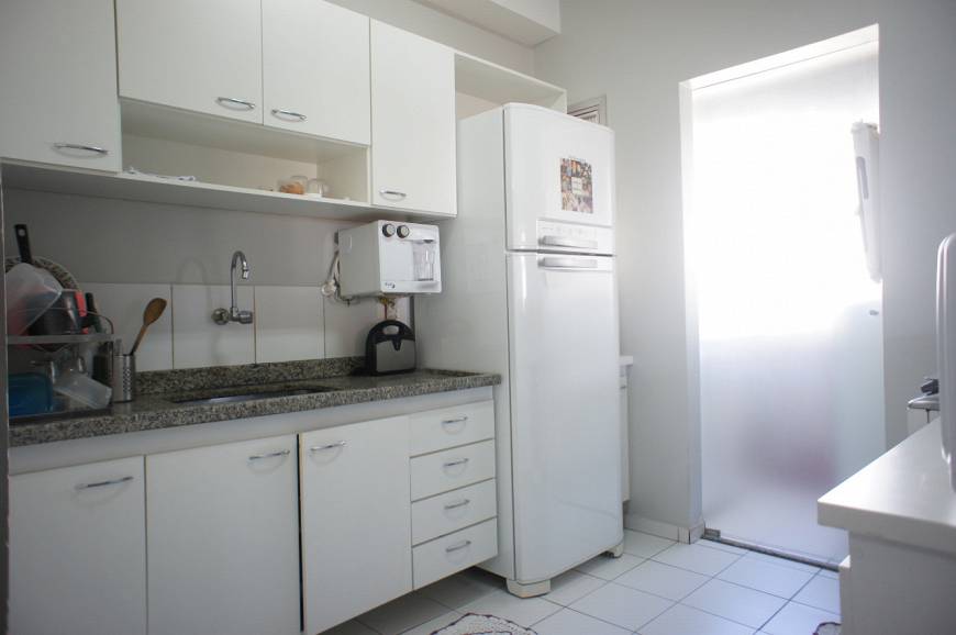 Foto 2 de Apartamento com 3 Quartos à venda, 71m² em Jardim São Lourenço, Campo Grande