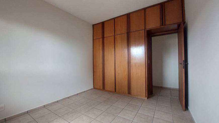 Foto 4 de Apartamento com 3 Quartos para alugar, 117m² em Vigilato Pereira, Uberlândia