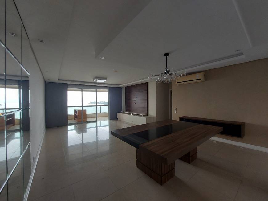 Foto 1 de Apartamento com 4 Quartos para alugar, 184m² em Joao Paulo, Florianópolis