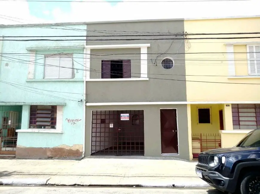 Foto 1 de Casa com 1 Quarto para alugar, 100m² em Barra Funda, São Paulo