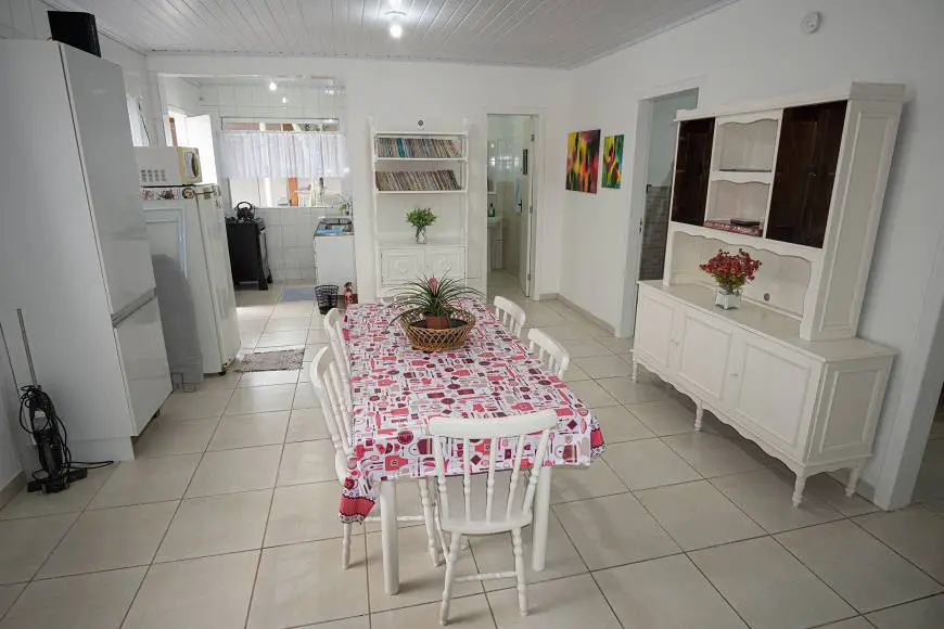 Foto 1 de Casa com 3 Quartos à venda, 190m² em Daniela, Florianópolis