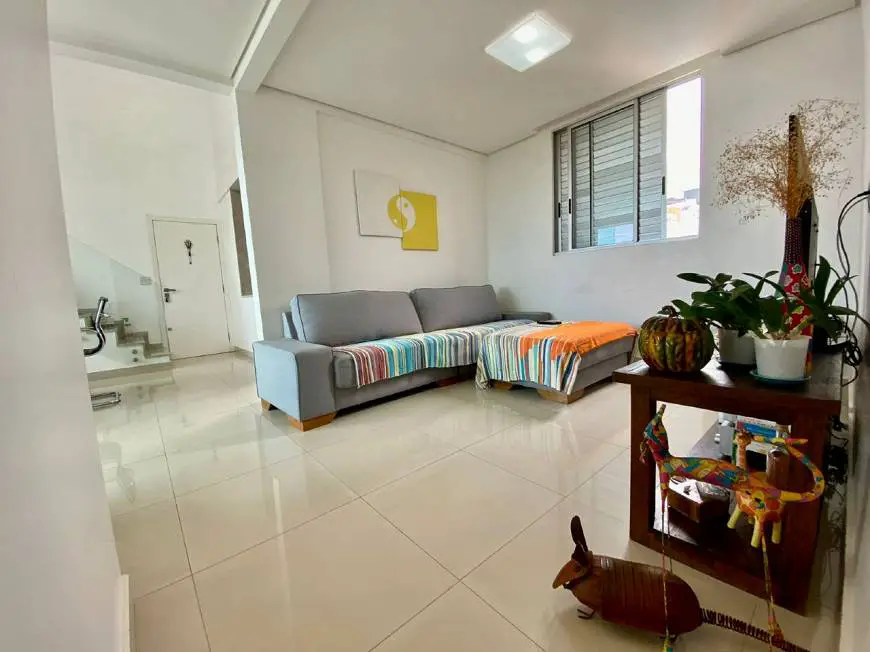 Foto 3 de Cobertura com 4 Quartos à venda, 150m² em Ouro Preto, Belo Horizonte