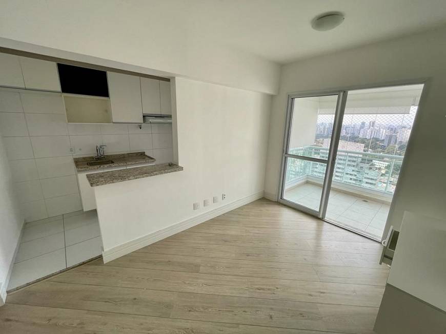 Foto 5 de Apartamento com 1 Quarto à venda, 47m² em Santo Amaro, São Paulo