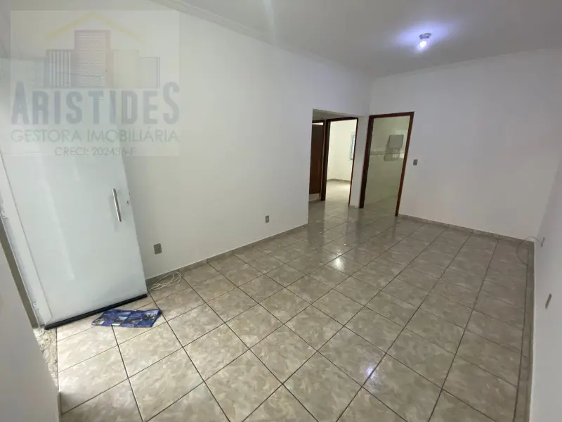 Foto 5 de Casa com 2 Quartos para alugar, 80m² em Vila Chacrinha, Campo Limpo Paulista