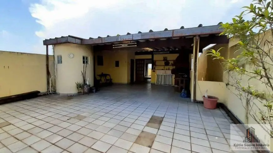 Foto 1 de Casa com 3 Quartos à venda, 240m² em Santa Maria, Santo André