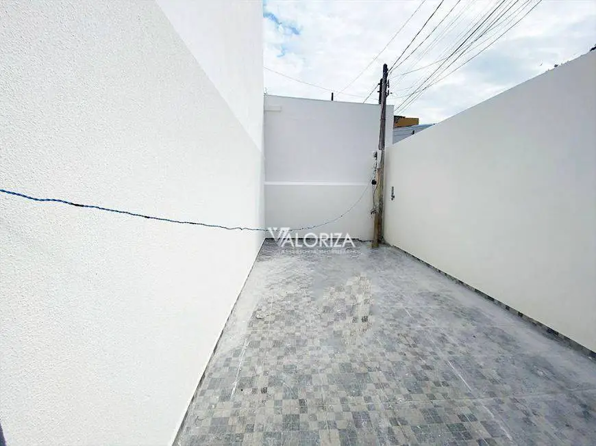 Foto 3 de Sobrado com 2 Quartos à venda, 65m² em Vila Carvalho, Sorocaba