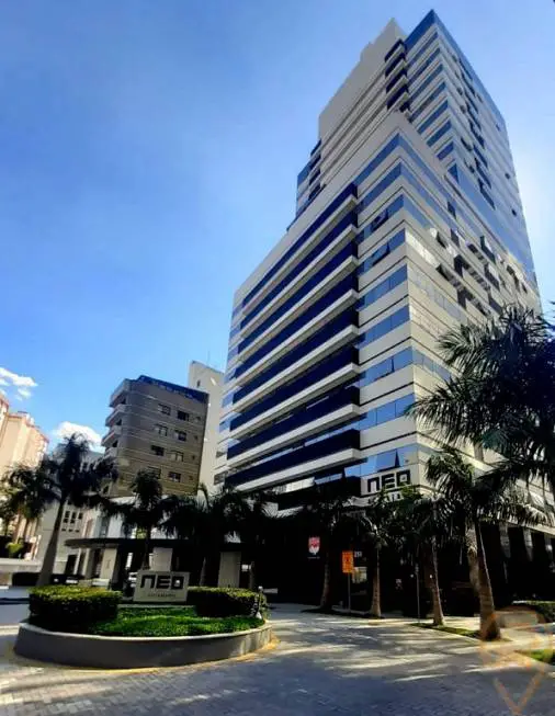 Foto 1 de Apartamento com 1 Quarto para alugar, 31m² em Centro Cívico, Curitiba
