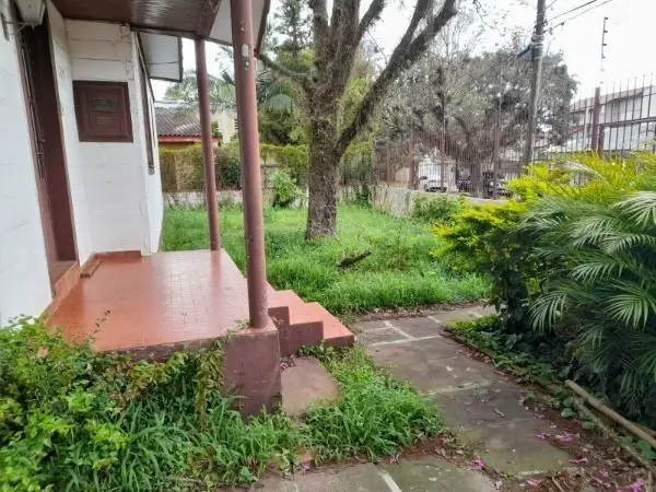Foto 2 de Casa com 2 Quartos à venda, 420m² em Nonoai, Porto Alegre