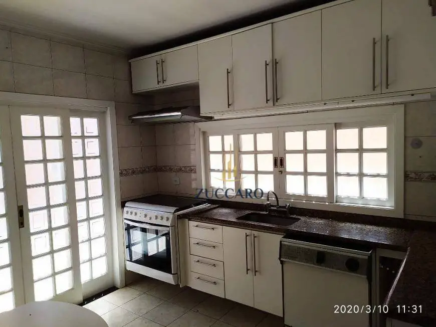 Foto 4 de Sobrado com 3 Quartos para venda ou aluguel, 150m² em Jardim Bom Clima, Guarulhos