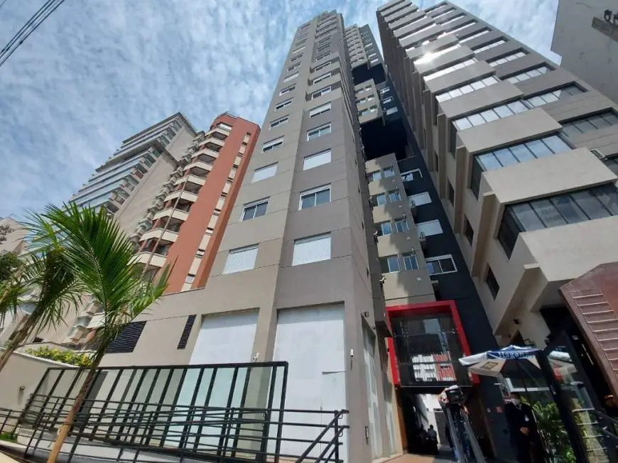 Foto 1 de Apartamento com 1 Quarto para alugar, 31m² em Santa Cecília, São Paulo