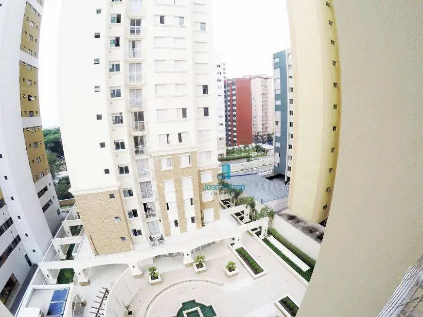 Foto 5 de Apartamento com 2 Quartos para alugar, 63m² em Água Verde, Curitiba