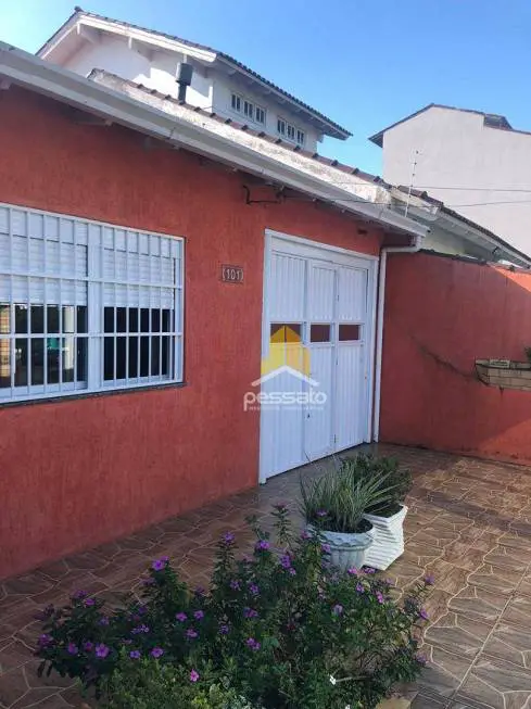Foto 1 de Casa com 2 Quartos à venda, 240m² em Central, Gravataí