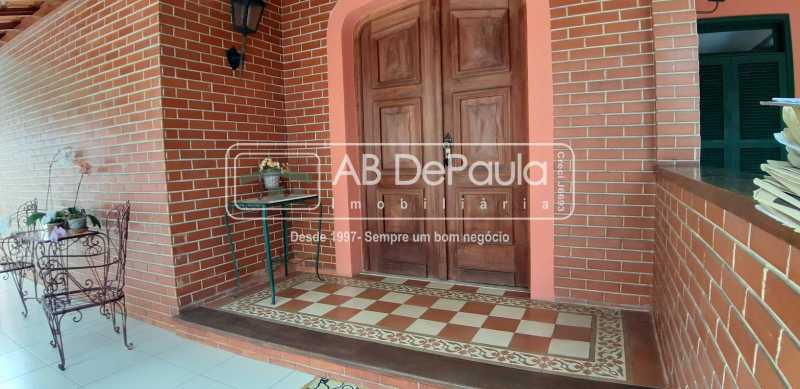 Foto 5 de Casa com 3 Quartos à venda, 202m² em Jardim Sulacap, Rio de Janeiro