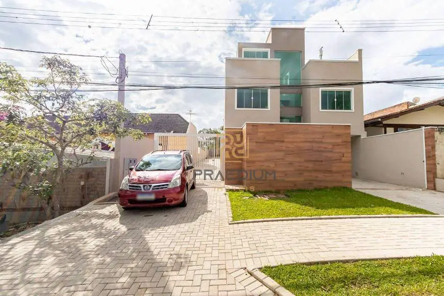 Foto 1 de Sobrado com 3 Quartos à venda, 119m² em São Lourenço, Curitiba