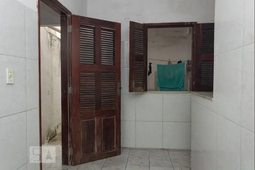 Foto 2 de Apartamento com 1 Quarto para alugar, 35m² em Amadeu Furtado, Fortaleza