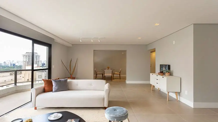 Foto 2 de Apartamento com 2 Quartos à venda, 155m² em Pinheiros, São Paulo