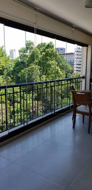 Foto 5 de Apartamento com 4 Quartos à venda, 214m² em Chácara Santo Antônio, São Paulo