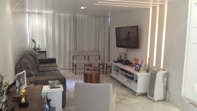 Foto 1 de Apartamento com 4 Quartos à venda, 110m² em Rio Vermelho, Salvador