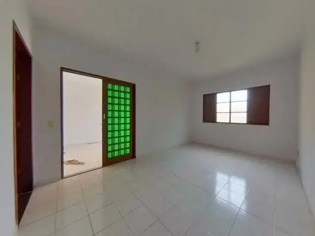 Foto 1 de Casa com 2 Quartos à venda, 100m² em Cremação, Belém