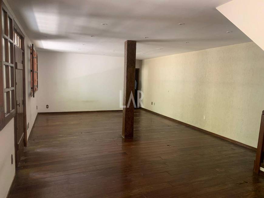 Foto 5 de Casa com 4 Quartos à venda, 542m² em Paquetá, Belo Horizonte