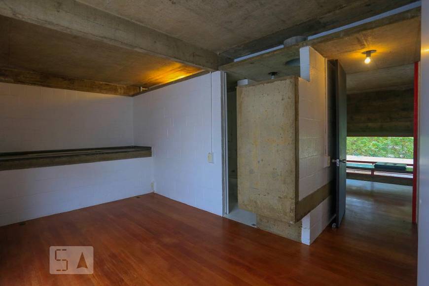 Foto 4 de Casa com 5 Quartos para alugar, 235m² em Vila Madalena, São Paulo