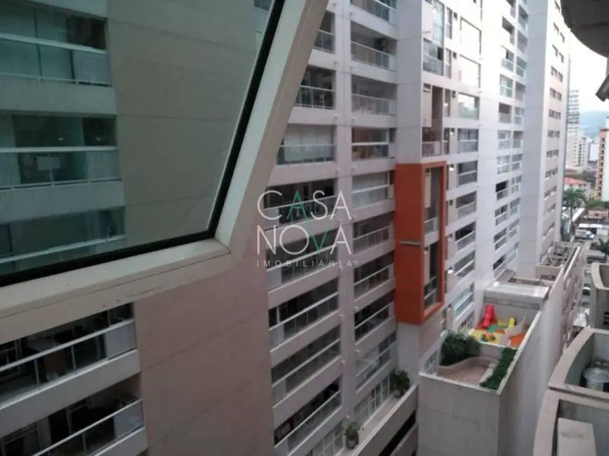 Foto 3 de Apartamento com 2 Quartos para alugar, 116m² em Gonzaga, Santos