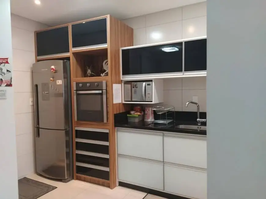 Foto 3 de Apartamento com 2 Quartos à venda, 75m² em Kobrasol, São José