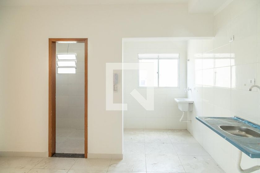 Foto 3 de Apartamento com 2 Quartos à venda, 40m² em Vila Nhocune, São Paulo