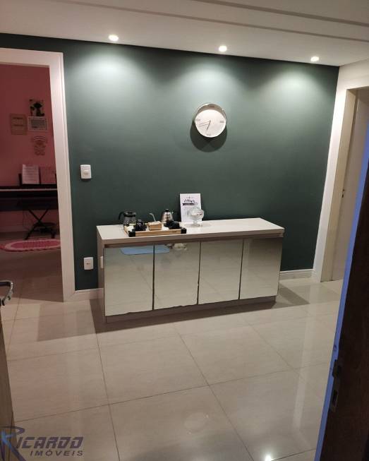 Foto 1 de Apartamento com 3 Quartos à venda, 110m² em Centro, Vitória