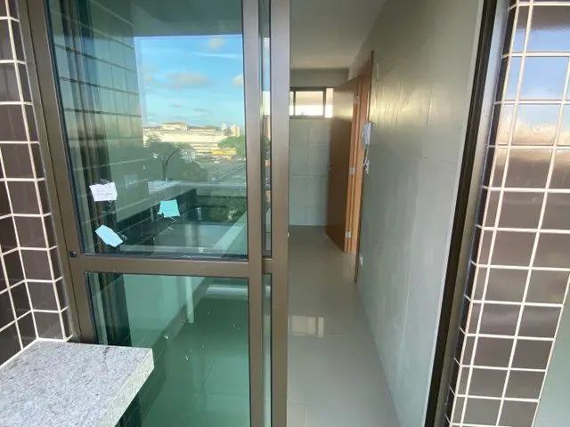 Foto 5 de Apartamento com 3 Quartos à venda, 68m² em Cordeiro, Recife
