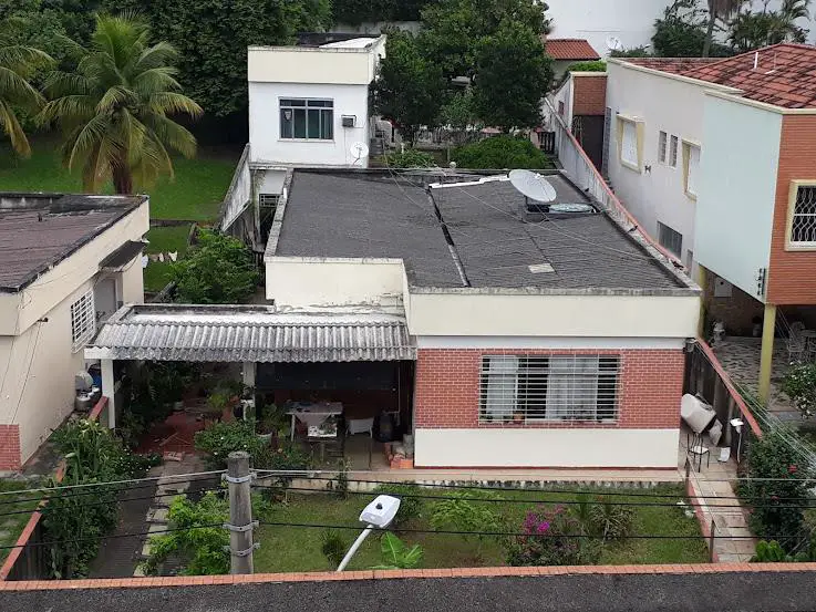 Foto 1 de Casa com 3 Quartos à venda, 198m² em Jardim Guanabara, Rio de Janeiro