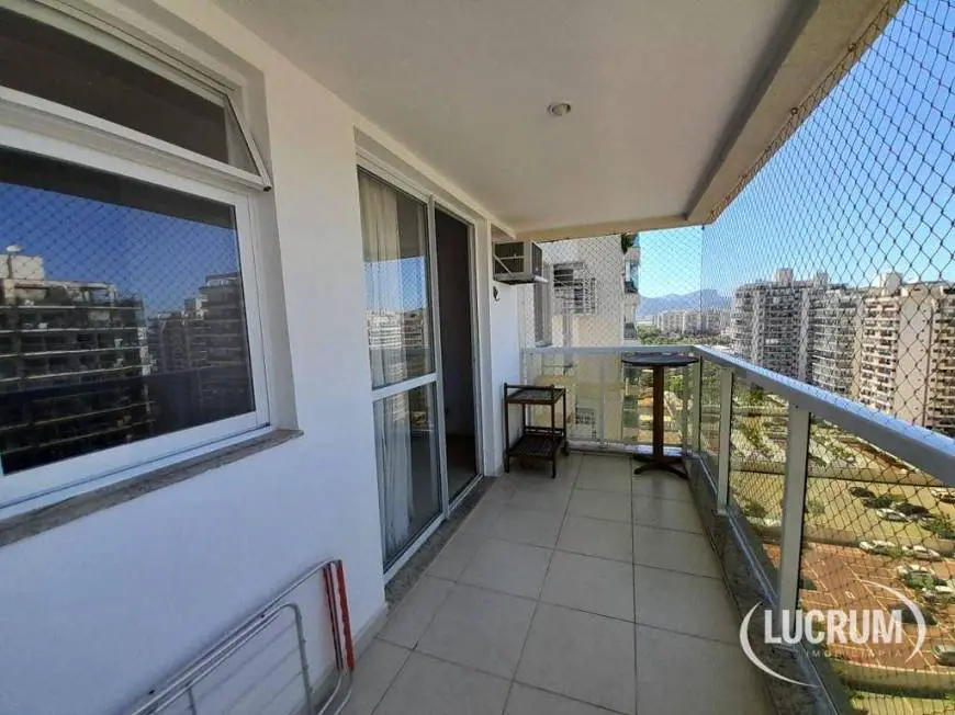 Foto 1 de Apartamento com 2 Quartos para alugar, 62m² em Jacarepaguá, Rio de Janeiro