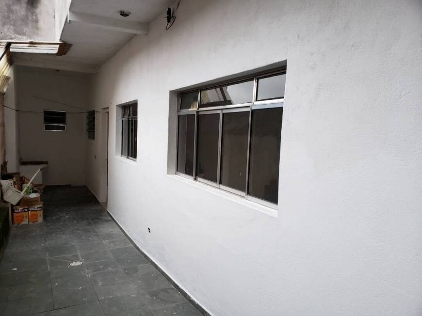 Foto 1 de Casa com 1 Quarto para alugar, 40m² em Jardim Miriam, São Paulo