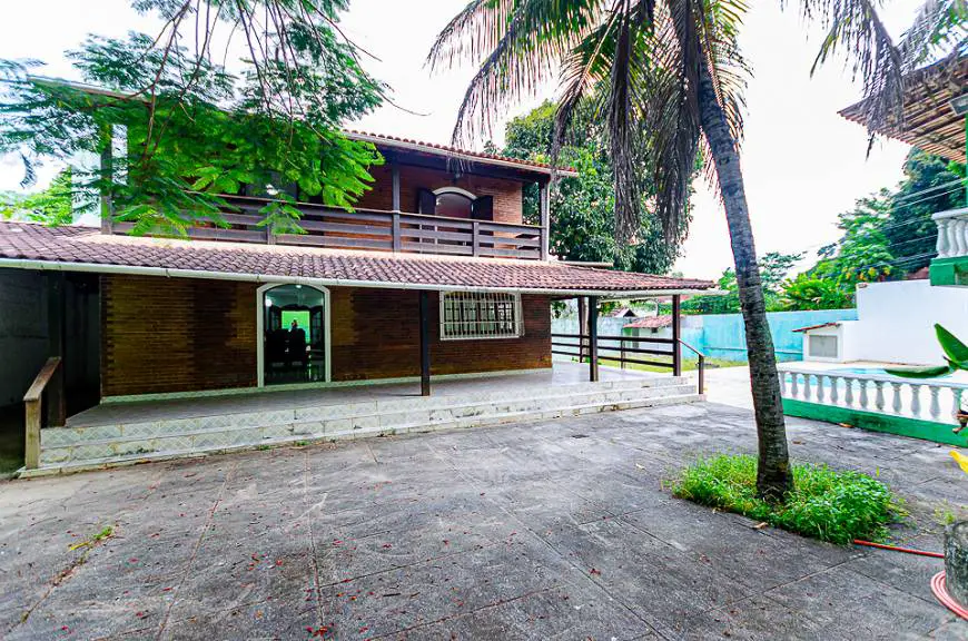 Foto 1 de Casa com 4 Quartos à venda, 245m² em Maravista Itaipu, Niterói
