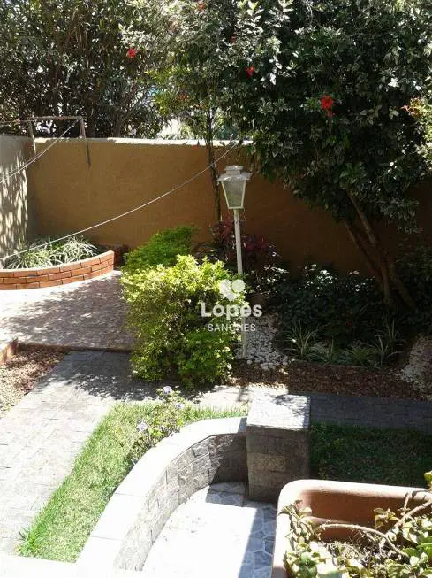 Foto 5 de Sobrado com 3 Quartos à venda, 175m² em Jardim das Maravilhas, Santo André