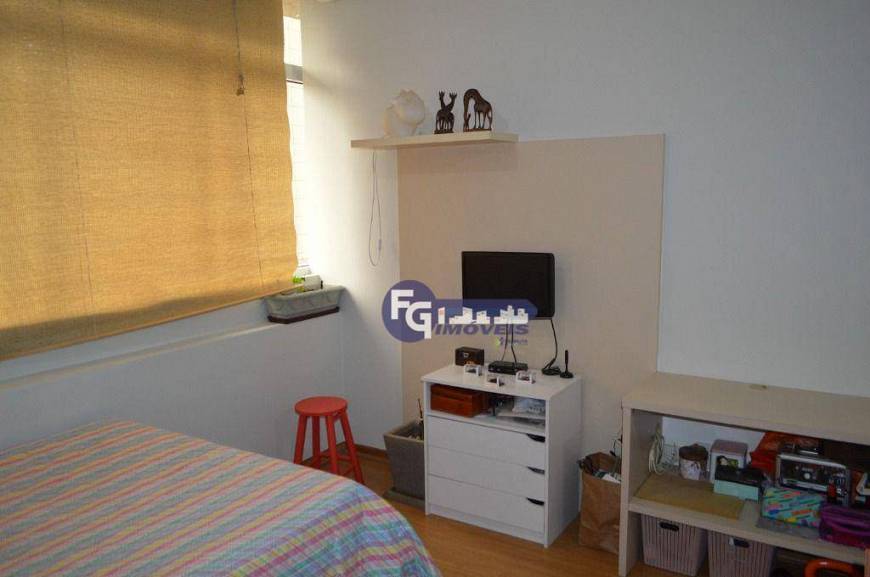 Foto 3 de Apartamento com 1 Quarto à venda, 30m² em Centro, Curitiba