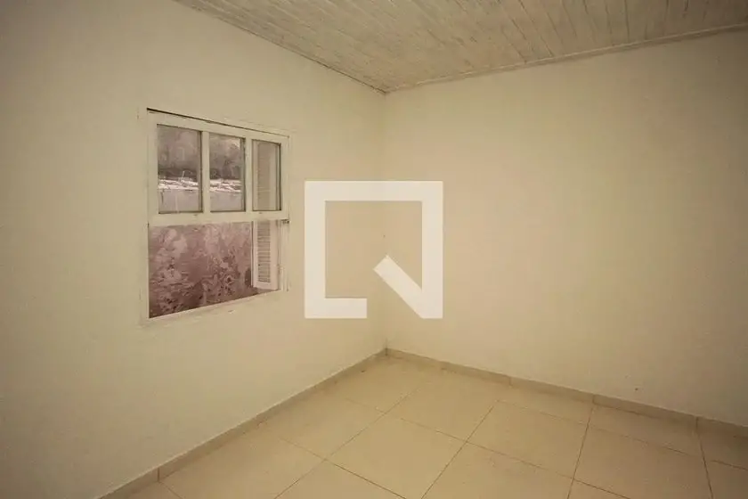 Foto 1 de Apartamento com 1 Quarto para alugar, 30m² em Chácara Mafalda, São Paulo