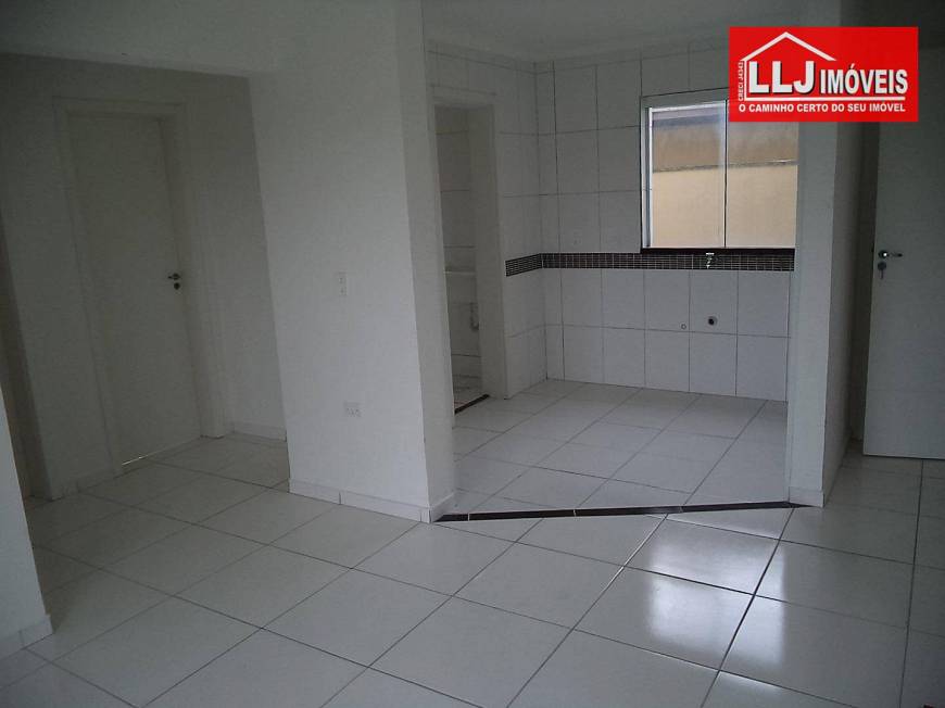 Foto 2 de Apartamento com 2 Quartos para alugar, 51m² em Bairro Alto, Curitiba