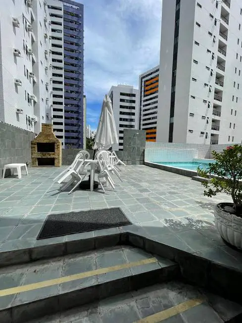 Foto 3 de Apartamento com 2 Quartos à venda, 78m² em Boa Viagem, Recife
