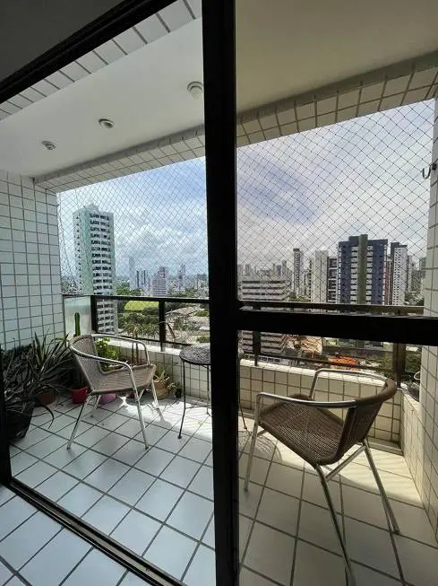 Foto 3 de Apartamento com 2 Quartos à venda, 78m² em Boa Viagem, Recife