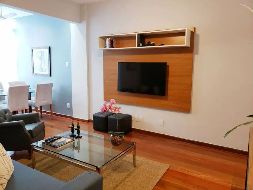 Foto 2 de Apartamento com 2 Quartos para alugar, 64m² em Ipanema, Rio de Janeiro
